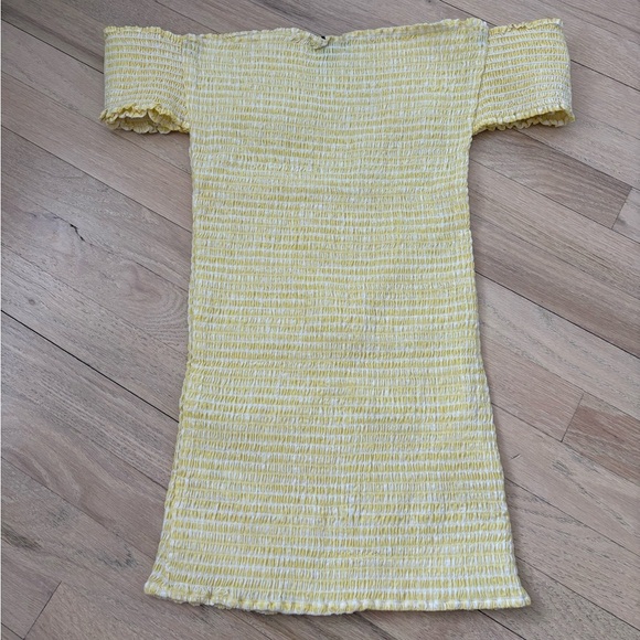 Missguided Women's Gingham Yellow Off The Shoulder Dress - Picture 1 of 3